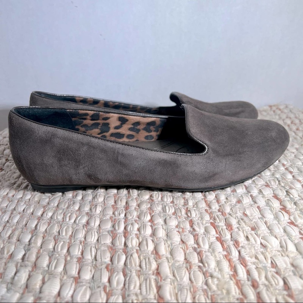 Clarks Bendables Suede Slip on loafers flats Sz 10